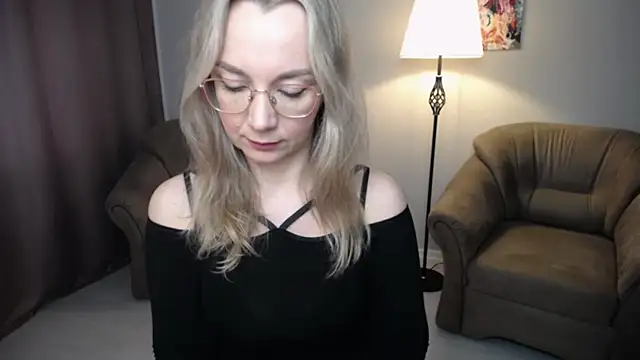 Ava Elior online show from March 27, 11:33 am