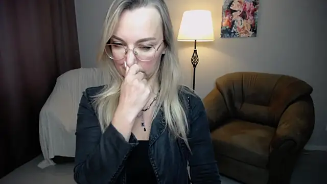 Ava Elior online show from September 11, 7:08 am