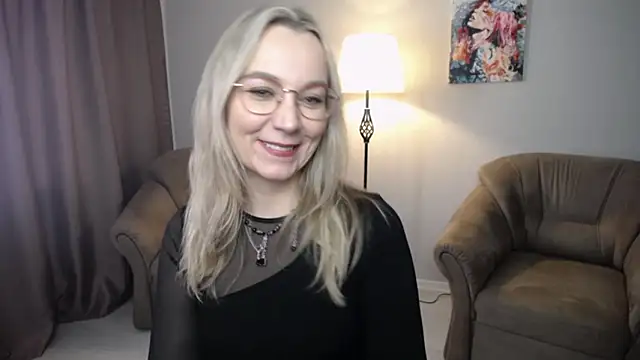 Ava Elior online show from March 28, 10:38 am