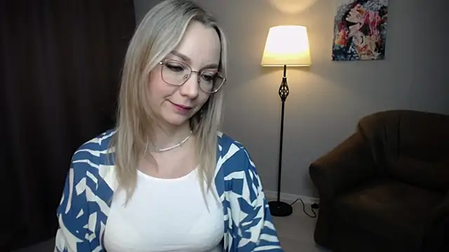 Ava Elior online show from November 29, 10:37 am