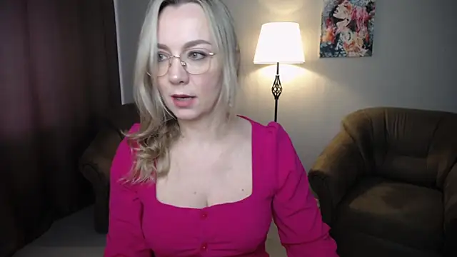 Ava Elior online show from May 5, 10:07 am