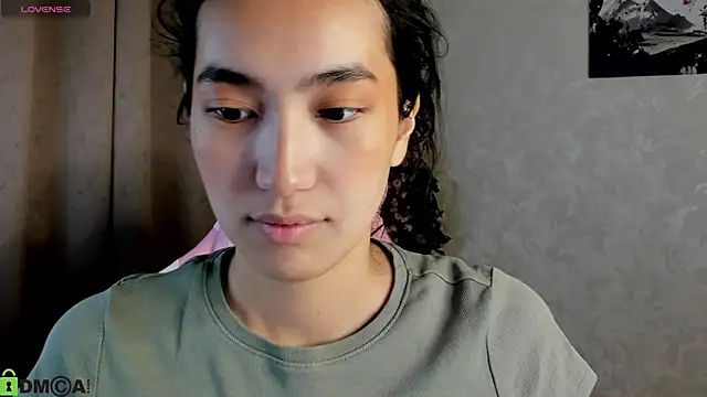 FlirtyAura online show from November 26, 3:28 am