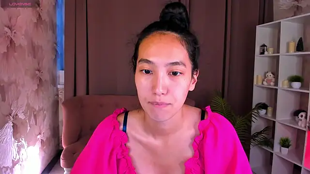 FlirtyAura online show from July 27, 3:24 am