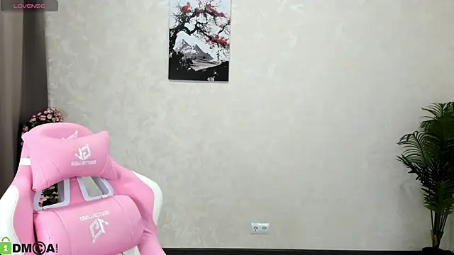 FlirtyAura online show from October 30, 12:53 am