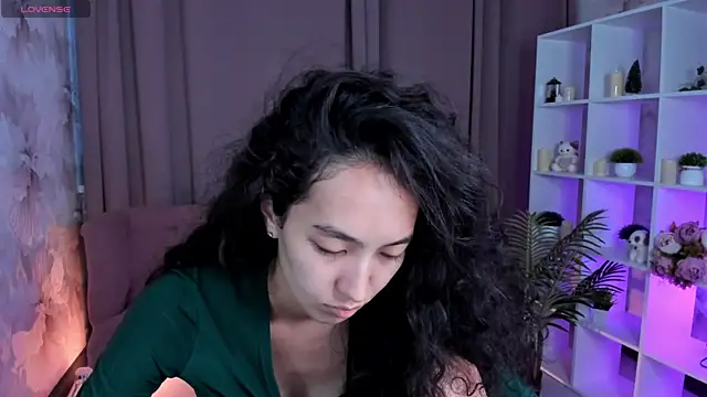 FlirtyAura online show from July 21, 3:41 am