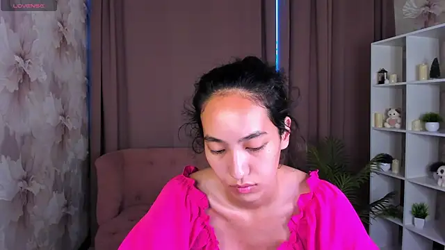 FlirtyAura online show from July 28, 1:57 am