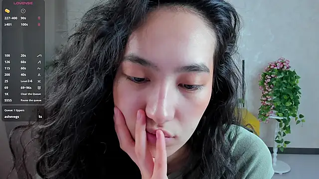 FlirtyAura online show from March 6, 2:28 am