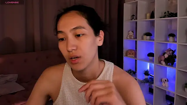 FlirtyAura online show from July 11, 3:51 am