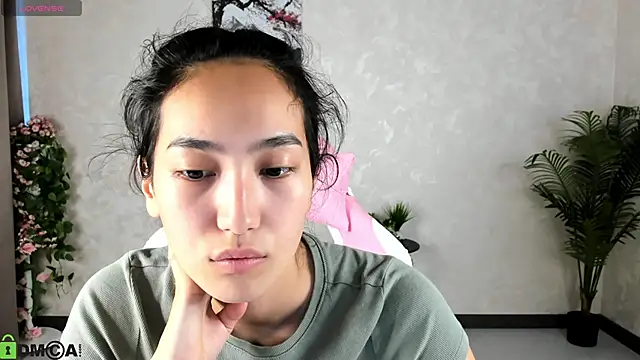 Snapshot of FlirtyAura chatting on September 30, 3:45 am FlirtyAura online show from September 30, 3:45 am