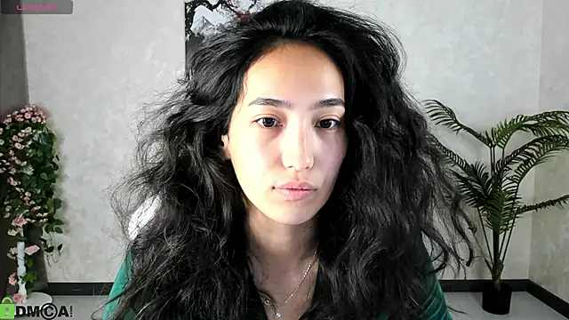 Snapshot of FlirtyAura chatting on September 14, 3:40 am FlirtyAura online show from September 14, 3:40 am