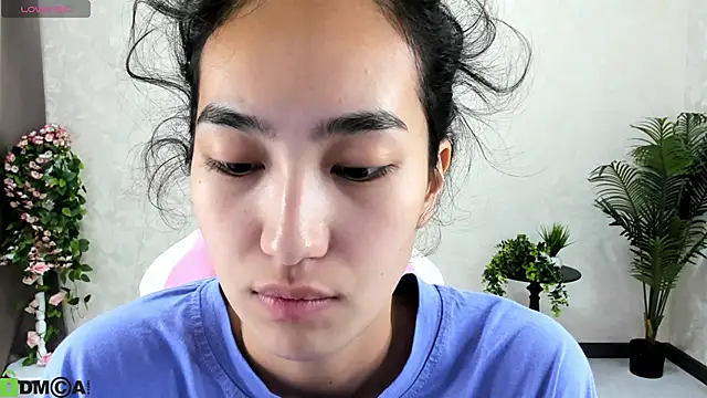 FlirtyAura online show from October 21, 2:00 am