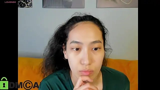 FlirtyAura online show from March 23, 1:50 am