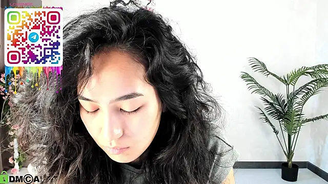Snapshot of FlirtyAura chatting on September 11, 3:50 am FlirtyAura online show from September 11, 3:50 am