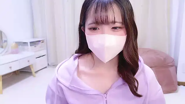 AKO o0 online show from November 6, 7:45 am