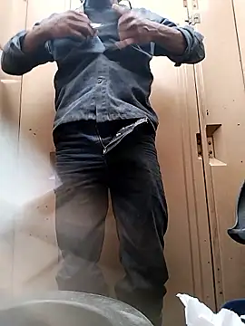 Kesurra online show from November 19, 8:09 pm