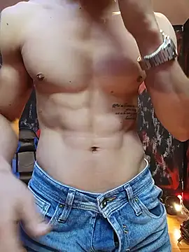 Snapshot of jhonny_thes28 chatting on June 7, 8:30 am jhonny thes28 online show from June 7, 8:30 am