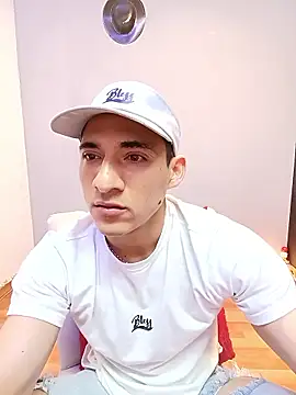 jhonny thes28 online show from January 7, 9:14 am