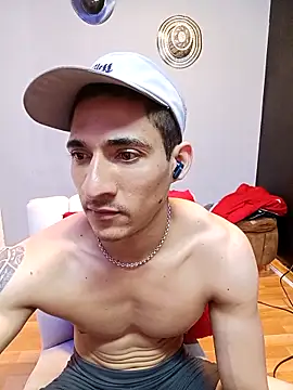 jhonny thes28 online show from December 17, 12:15 am