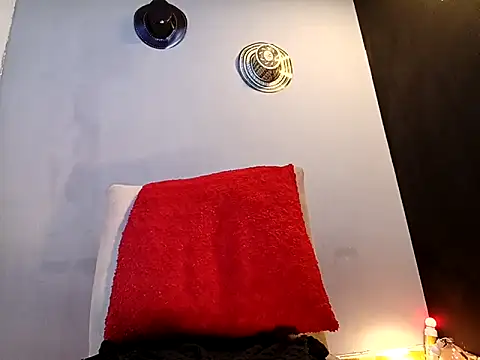 jhonny thes28 online show from October 21, 12:00 am