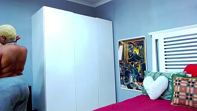 SativaHot96 online show from March 27, 12:30 am