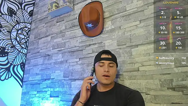 Snapshot of connorsmiith chatting on October 23, 12:42 am connorsmiith online show from October 23, 12:42 am