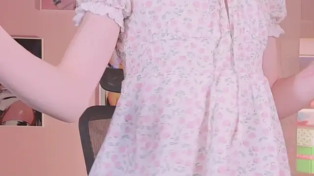 BarbieRichy online show from December 5, 5:17 am