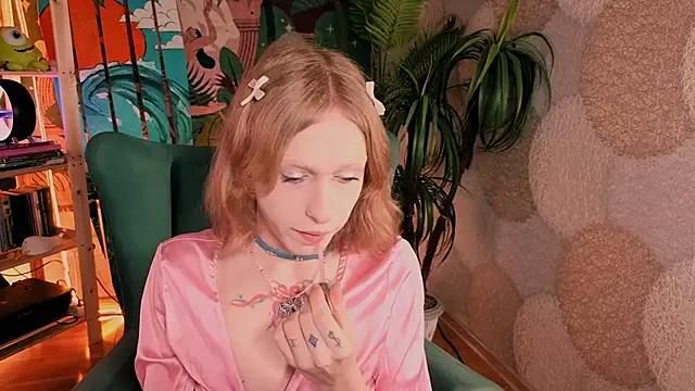 BarbieRichy online show from October 23, 5:39 am