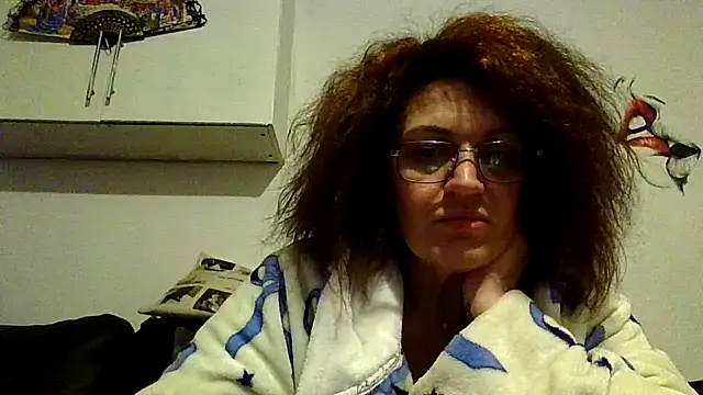 RubyyRosee online show from February 11, 6:35 am