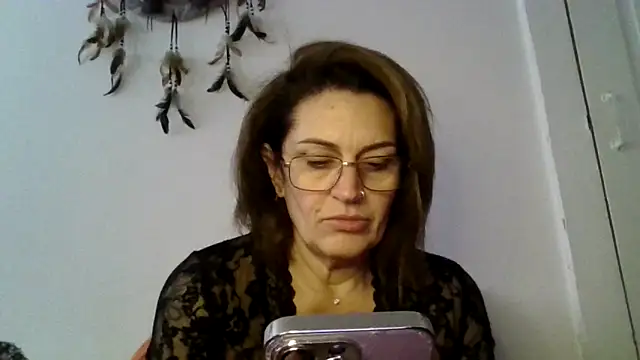 RubyyRosee online show from October 28, 2:05 pm