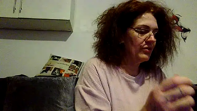 RubyyRosee online show from March 11, 6:40 am