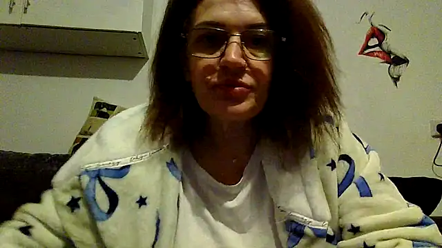 RubyyRosee online show from February 18, 6:22 am