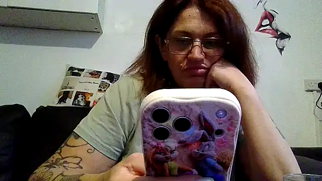 RubyyRosee online show from May 29, 5:35 am