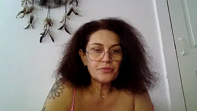 RubyyRosee online show from October 16, 1:41 pm