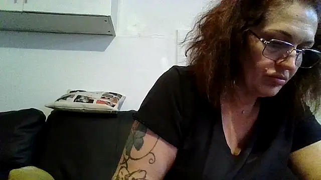 RubyyRosee online show from May 8, 5:44 am