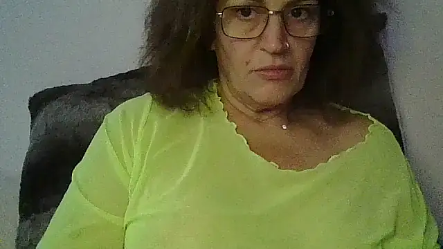 RubyyRosee online show from October 30, 2:04 pm