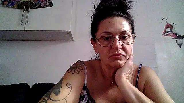 RubyyRosee online show from July 1, 5:41 am