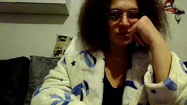 RubyyRosee online show from February 6, 6:53 am