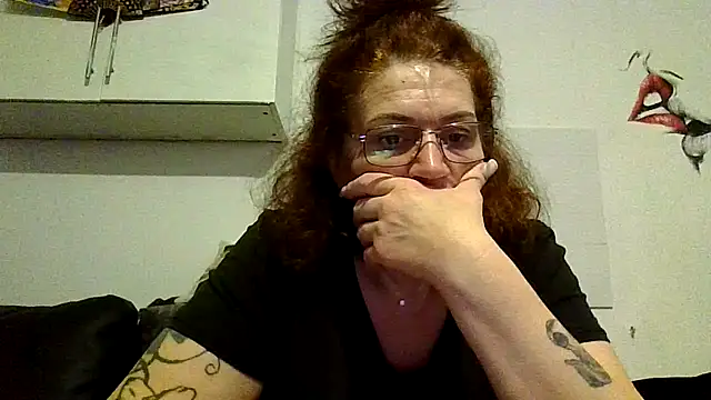 RubyyRosee online show from March 24, 6:35 am