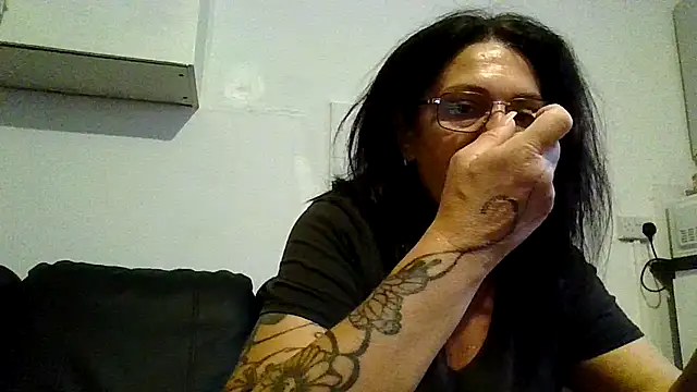 RubyyRosee online show from July 28, 5:15 am