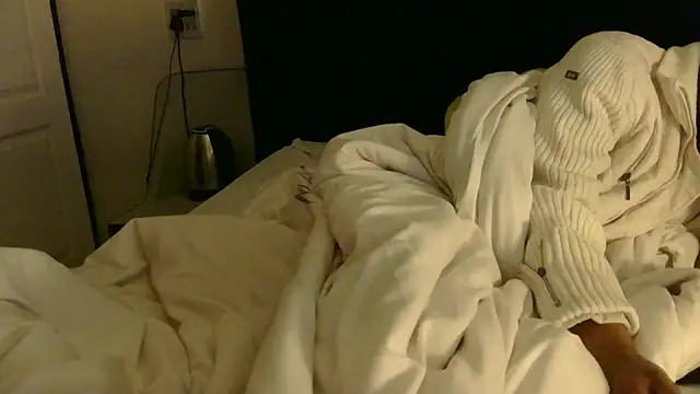 Ivysol online show from November 6, 7:40 pm