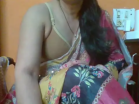 Marathi q4een01 online show from March 14, 5:35 am