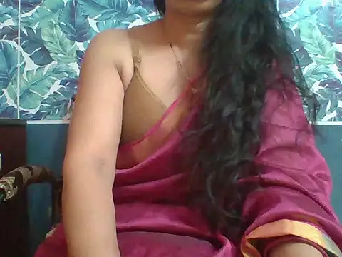 Snapshot of Marathi_q4een01 chatting on October 17, 5:44 am Marathi q4een01 online show from October 17, 5:44 am
