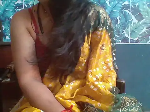 Marathi q4een01 online show from April 15, 3:23 am