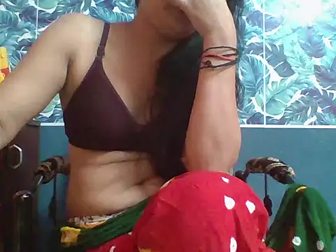 Snapshot of Marathi_q4een01 chatting on September 11, 5:07 am Marathi q4een01 online show from September 11, 5:07 am
