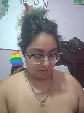 Lovelyrainn online show from November 16, 12:43 pm