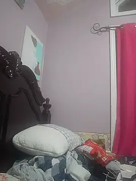 Lovelyrainn online show from November 10, 9:36 am