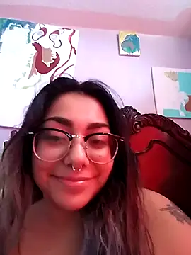 Snapshot of Lovelyrainn chatting on September 20, 4:12 pm Lovelyrainn online show from September 20, 4:12 pm