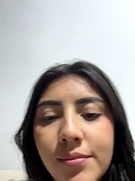 Snapshot of Lupe_19 chatting on September 21, 5:23 am Lupe 19 online show from September 21, 5:23 am