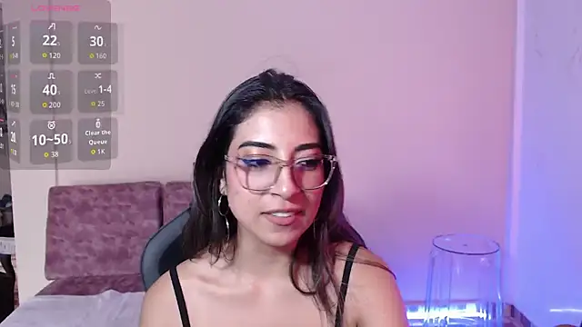 Susanahendrix online show from March 26, 6:17 pm