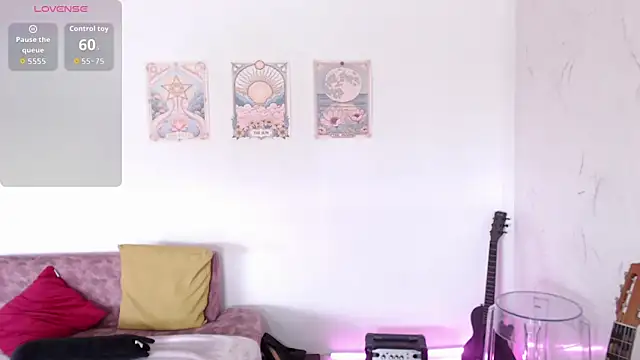 Susanahendrix online show from November 26, 6:19 pm